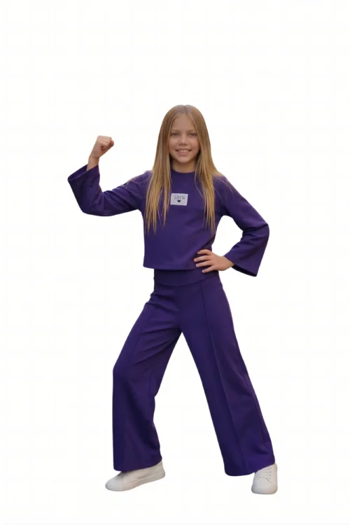 7033